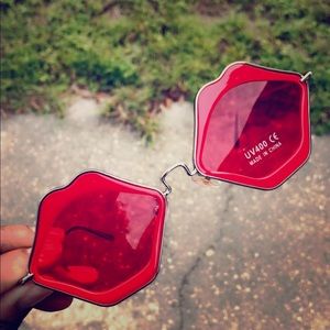 Luscious Lips Sunglasses